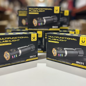 Mini Lanterna LED Ultra Potente – 30.000 Lumens