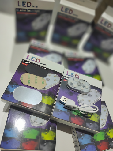 Luz LED RGB com Bateria – Portátil e Recarrregável