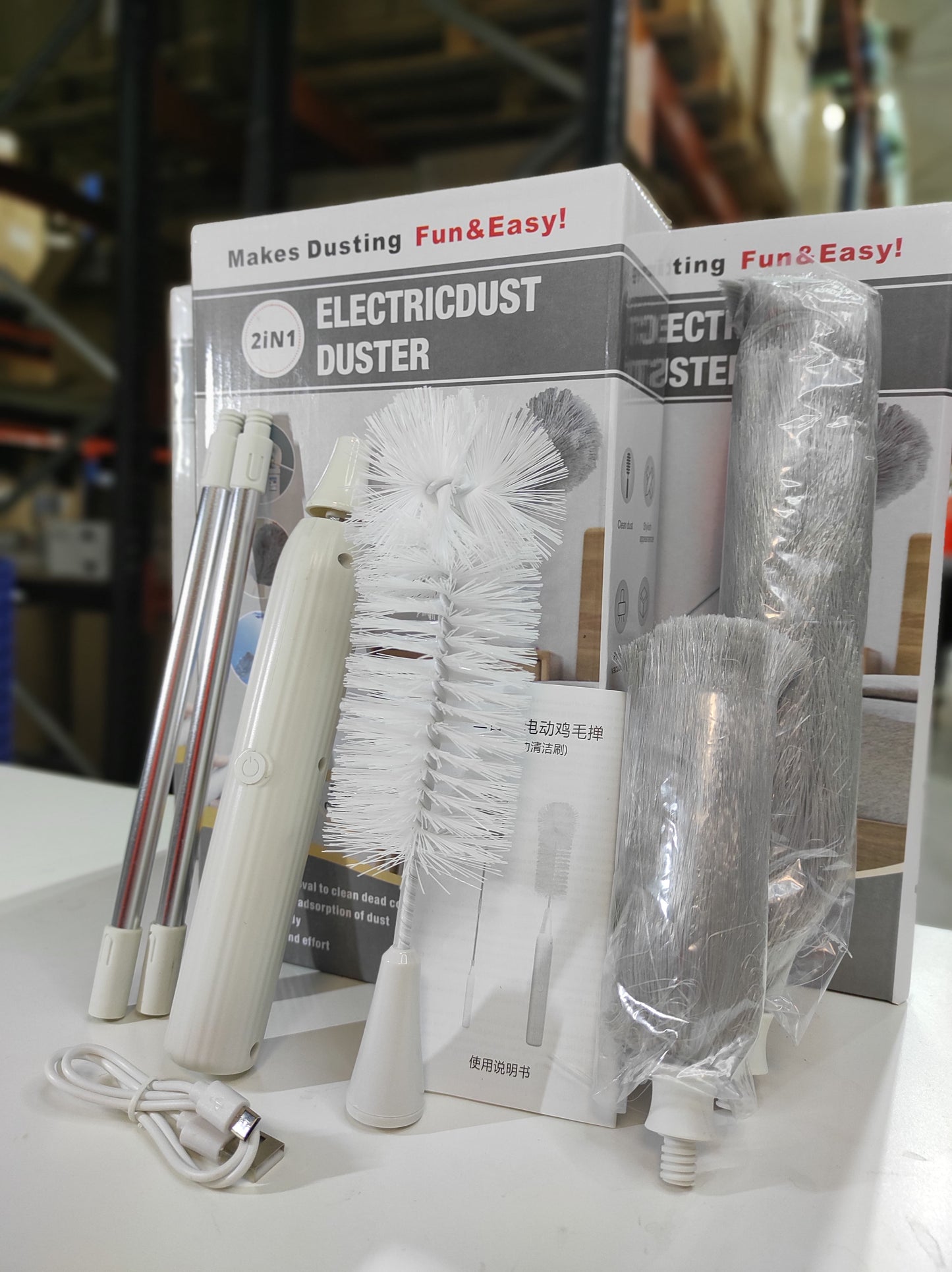 Escova Eléctrica Recarregável 2 em 1 – Limpeza Sem Esforço