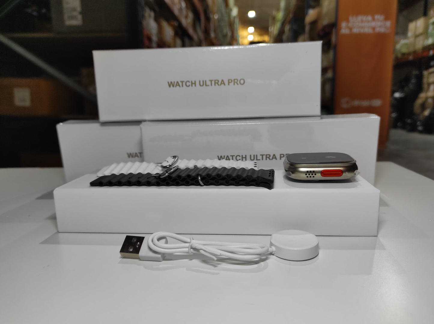 Smartwatch Ultra Pro com 2 Braceletes (Preto + Branco)