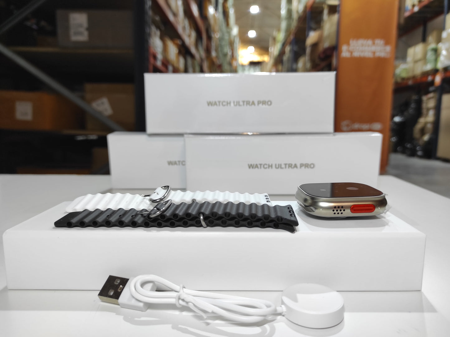 Smartwatch Ultra Pro com 2 Braceletes (Preto + Branco)