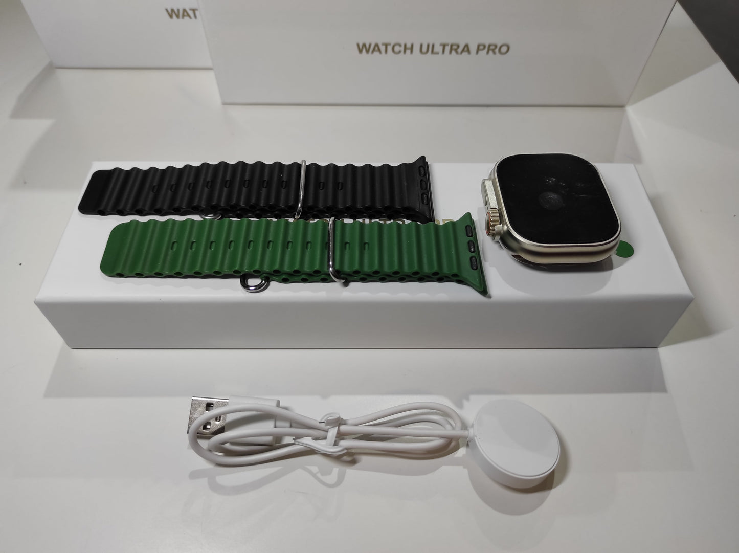 Smartwatch Ultra Pro com 2 Braceletes (Preto + Verde)