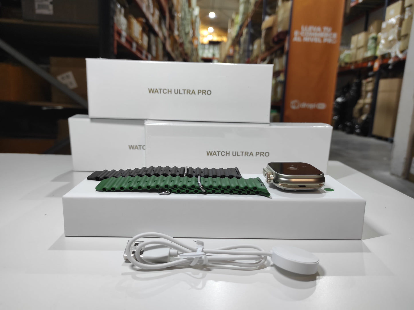 Smartwatch Ultra Pro com 2 Braceletes (Preto + Verde)