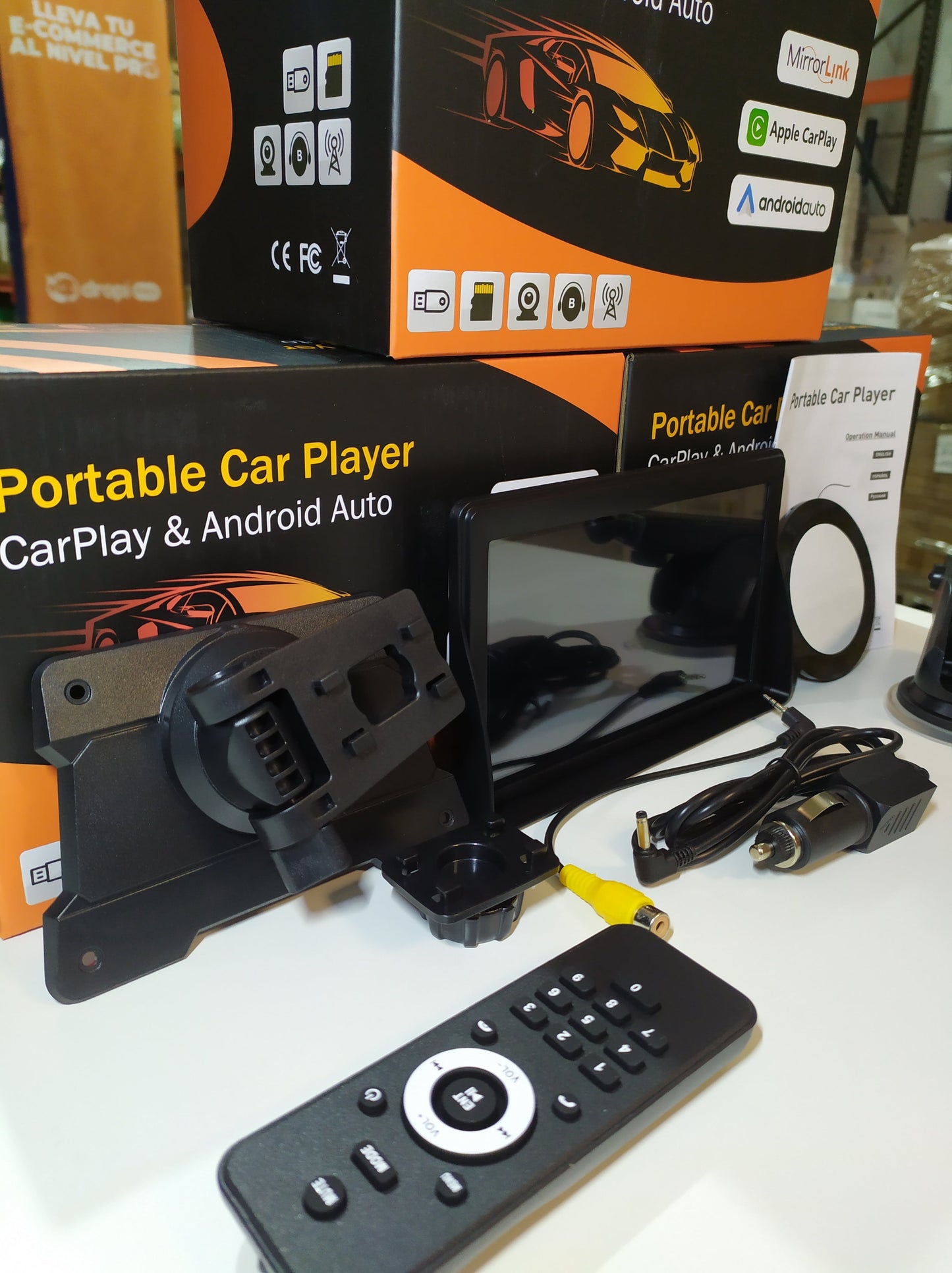 Ecrã Portátil 7” para Carro – CarPlay e Android Auto