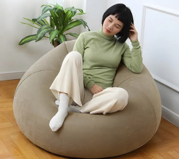 Sofá Insuflável Castanho – Conforto Prático em Qualquer Espaço